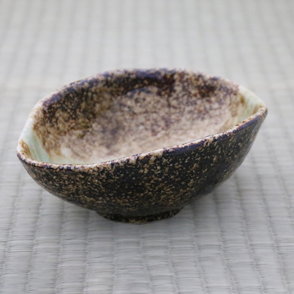 15x11.7x6.1cm Irregular Bowl - Iwa Shimizu